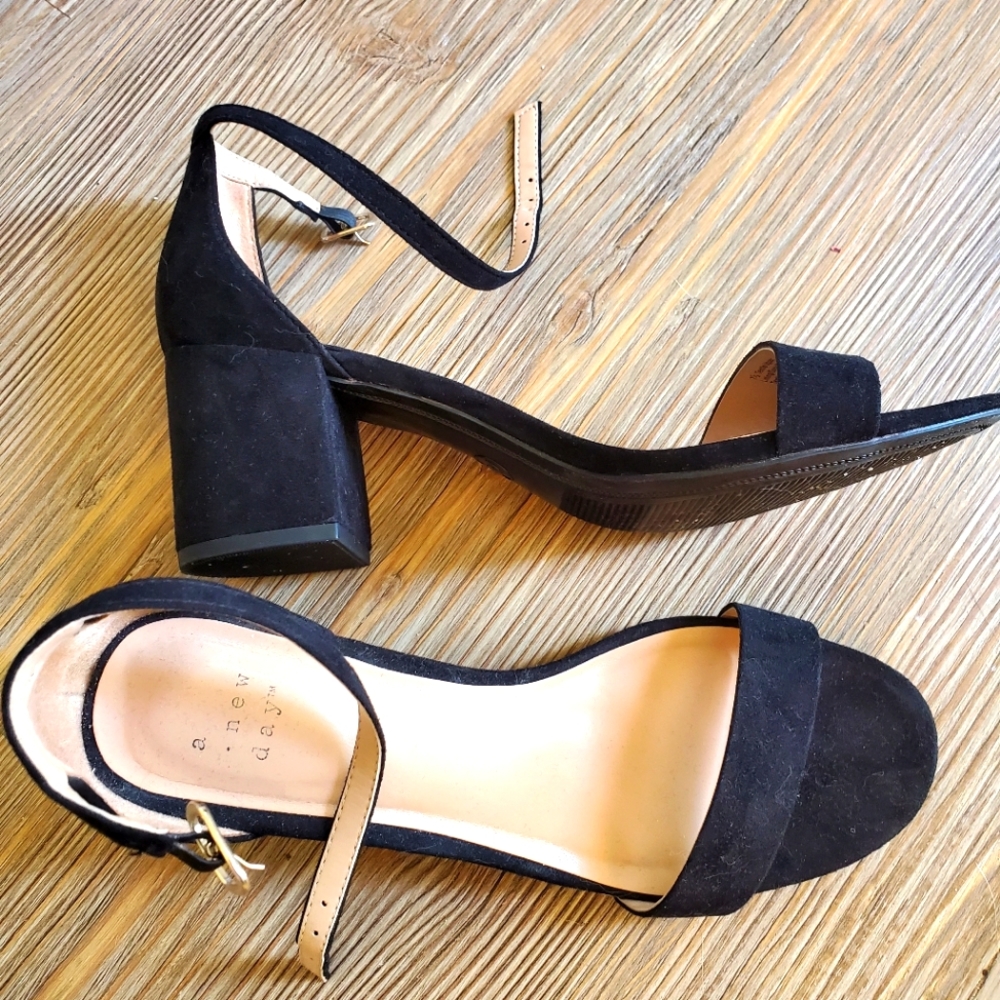 Black open toe heels